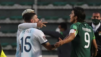 Martins fue el primero en abandonar la concentración tras la discusión con Messi Martins fue el primero en abandonar la concentración tras la discusión con Messi