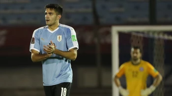 Maximiliano Gómez le da el triunfo a Uruguay sobre Chile (2-1) Maximiliano Gómez le da el triunfo a Uruguay sobre Chile (2-1)
