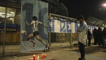 El fútbol y el deporte se despiden con emoción de Maradona desde Europa El fútbol y el deporte se despiden con emoción de Maradona desde Europa