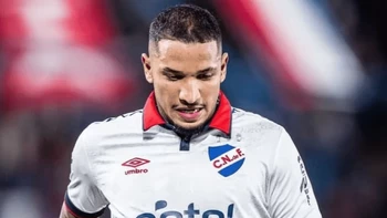 Uruguay despide al futbolista Juan Izquierdo, cuyos restos ya están en el país Uruguay despide al futbolista Juan Izquierdo, cuyos restos ya están en el país