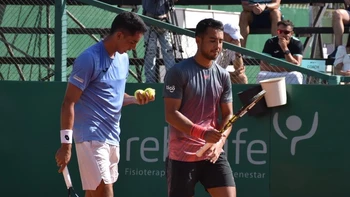 Hugo y Murkel Dellien debutaron con victoria en el Challenger de Buenos Aires Hugo y Murkel Dellien debutaron con victoria en el Challenger de Buenos Aires