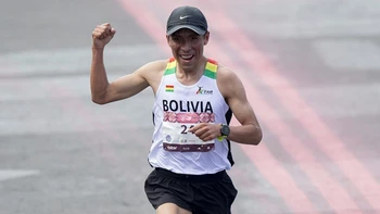 Celebrando la independencia: Garibay, el orgullo boliviano que corre hacia la historia Celebrando la independencia: Garibay, el orgullo boliviano que corre hacia la historia