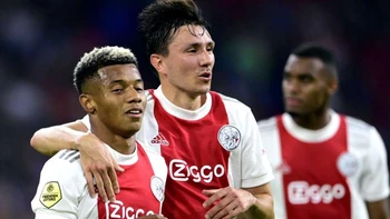 Nuevo festival de goles del Ajax en el triunfo sobre el Cambuur por 9-0 Nuevo festival de goles del Ajax en el triunfo sobre el Cambuur por 9-0