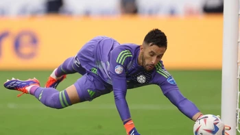 El arquero de la selección colombiana que jugará ante Bolivia se graduó como periodista El arquero de la selección colombiana que jugará ante Bolivia se graduó como periodista
