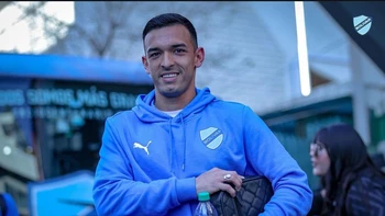 Alfio Oviedo, delantero de Bolívar, es convocado a la selección paraguaya Alfio Oviedo, delantero de Bolívar, es convocado a la selección paraguaya