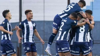 Talleres ganó y sigue en lo más alto, Boca también logró una victoria Talleres ganó y sigue en lo más alto, Boca también logró una victoria
