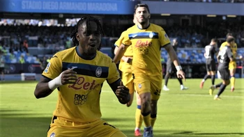 El líder de la Serie A Nápoles fue goleado (0-3) en casa por el Atalanta El líder de la Serie A Nápoles fue goleado (0-3) en casa por el Atalanta