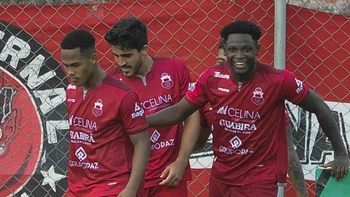 Guabirá, que quiere dar un paso más hacia la salvación, recibe a Wilstermann Guabirá, que quiere dar un paso más hacia la salvación, recibe a Wilstermann