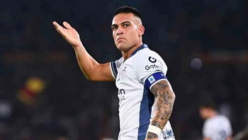 Lautaro Martínez firma otro récord: máximo goleador extranjero de la historia del Inter Lautaro Martínez firma otro récord: máximo goleador extranjero de la historia del Inter