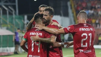 Guabirá sin margen de error ante Tomayapo Guabirá sin margen de error ante Tomayapo