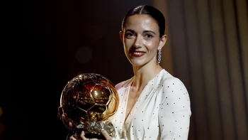 Aitana Bonmatí consiguió su segundo Balón de Oro consecutivo Aitana Bonmatí consiguió su segundo Balón de Oro consecutivo