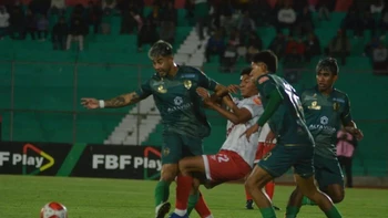 En el debut de Viviani, Real Tomayapo visita a Independiente En el debut de Viviani, Real Tomayapo visita a Independiente
