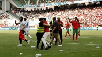 FIFA rechazó reclamo de Argentina por los incidentes en el partido contra Marruecos FIFA rechazó reclamo de Argentina por los incidentes en el partido contra Marruecos