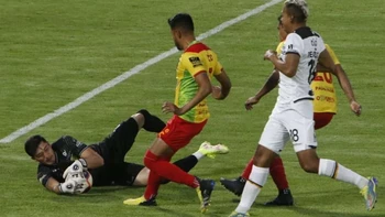 The Strongest se arrima a la punta con el empate en Cochabamba ante Palmaflor (0-0) The Strongest se arrima a la punta con el empate en Cochabamba ante Palmaflor (0-0)