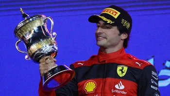 El piloto de Fórmula 1 Carlos Sainz Jr fichó por Williams hasta 2026 El piloto de Fórmula 1 Carlos Sainz Jr fichó por Williams hasta 2026