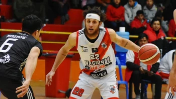 Nacional Potosí acaricia su segundo título en la Libobásquet Nacional Potosí acaricia su segundo título en la Libobásquet