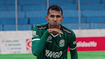 Solo dos bolivianos aparecen entre los seis goleadores del torneo Clausura Solo dos bolivianos aparecen entre los seis goleadores del torneo Clausura