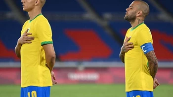 Richarlison y Dani Alves, bajas de Brasil para partidos de eliminatorias de octubre Richarlison y Dani Alves, bajas de Brasil para partidos de eliminatorias de octubre