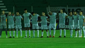 Real Santa Cruz-Guabirá abre este lunes la jornada y la cierra Oriente Petrolero-Royal Pari Real Santa Cruz-Guabirá abre este lunes la jornada y la cierra Oriente Petrolero-Royal Pari