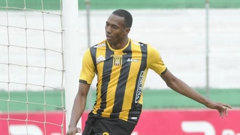 Abdiel Ayarza se reincorporó a The Strongest tras jugar con la selección panameña Abdiel Ayarza se reincorporó a The Strongest tras jugar con la selección panameña