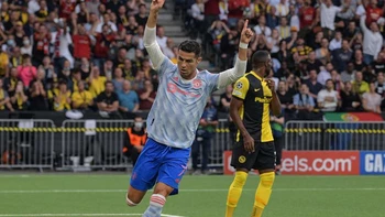 Cristiano Ronaldo marca tras 13 minutos en su regreso a Champions con Manchester United Cristiano Ronaldo marca tras 13 minutos en su regreso a Champions con Manchester United