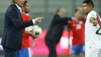 El "Tigre" Gareca vuelve a rugir tras triunfo de Perú ante Chile El "Tigre" Gareca vuelve a rugir tras triunfo de Perú ante Chile