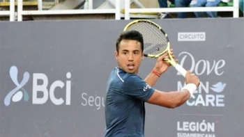 Dellien cae en cuartos de final del Challenger de Santiago Dellien cae en cuartos de final del Challenger de Santiago