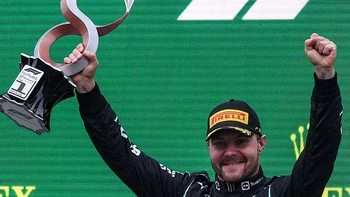 Bottas gana GP de Turquía y Verstappen recupera liderato del Mundial Bottas gana GP de Turquía y Verstappen recupera liderato del Mundial