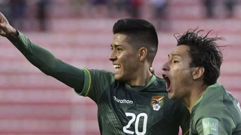Bolivia derrotó a Perú por 1-0 y renace su ilusión en las eliminatorias Bolivia derrotó a Perú por 1-0 y renace su ilusión en las eliminatorias