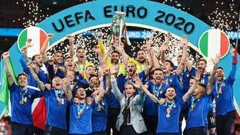 La UEFA abre el proceso de candidaturas para organizar la Eurocopa 2028 La UEFA abre el proceso de candidaturas para organizar la Eurocopa 2028
