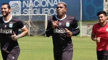 Oriente volvió a los entrenamientos y Elkin Blanco pidió disculpas Oriente volvió a los entrenamientos y Elkin Blanco pidió disculpas