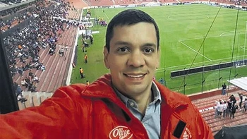 Cuatro clubes cruceños y la ACF proponen un ‘vice’ para la FBF Cuatro clubes cruceños y la ACF proponen un ‘vice’ para la FBF