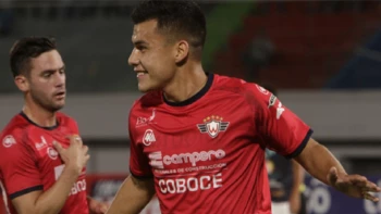 El primer caso de Covid-19 en el fútbol profesional de Bolivia El primer caso de Covid-19 en el fútbol profesional de Bolivia