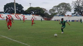 Torre Fuerte y Ciudad Nueva Santa Cruz avanzan en la Copa Simón Bolívar Torre Fuerte y Ciudad Nueva Santa Cruz avanzan en la Copa Simón Bolívar