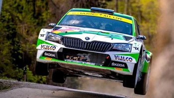 El despiste de Marco Bulacia que lo dejó fuera del Rally de España (video) El despiste de Marco Bulacia que lo dejó fuera del Rally de España (video)
