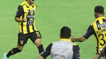The Strongest comparte la punta con su victoria en el Tahuichi sobre Royal Pari (0-1) The Strongest comparte la punta con su victoria en el Tahuichi sobre Royal Pari (0-1)