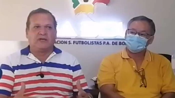 Capitanes de clubes volverán a reunirse para analizar el paro en la División Profesional Capitanes de clubes volverán a reunirse para analizar el paro en la División Profesional
