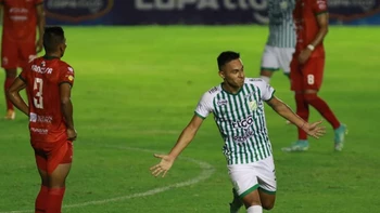 Oriente Petrolero recupera la sonrisa con su triunfo sobre Guabirá (2-0) Oriente Petrolero recupera la sonrisa con su triunfo sobre Guabirá (2-0)