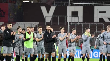 Un equipo de segunda categoría eliminó al Borussia Dortmund de la copa alemana Un equipo de segunda categoría eliminó al Borussia Dortmund de la copa alemana
