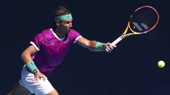 Nadal gana y pasa a la tercera vuelta en el Abierto de Australia Nadal gana y pasa a la tercera vuelta en el Abierto de Australia