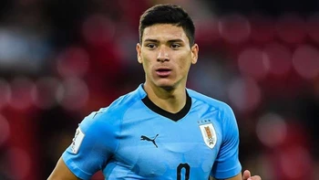 Núñez se lesionó y Uruguay suma ocho bajas para los partidos ante Argentina y Bolivia Núñez se lesionó y Uruguay suma ocho bajas para los partidos ante Argentina y Bolivia