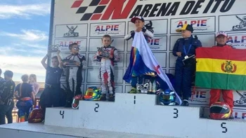 Bolivianos se destacaron en la Copa Sao Paulo de karting Bolivianos se destacaron en la Copa Sao Paulo de karting