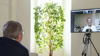 Peng Shuai reaparece y mantiene una videollamada con presidente del COI Peng Shuai reaparece y mantiene una videollamada con presidente del COI