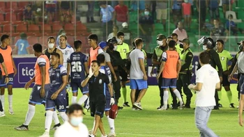 Informes de veedores será clave para que Tribunal procese a Real Potosí y Blooming por hechos violentos Informes de veedores será clave para que Tribunal procese a Real Potosí y Blooming por hechos violentos
