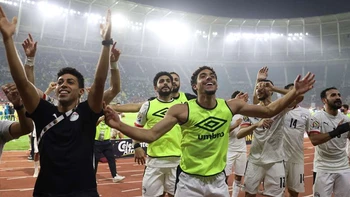 Egipto deja al anfitrión Camerún sin billete a la final de la Copa de África Egipto deja al anfitrión Camerún sin billete a la final de la Copa de África