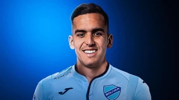 Luis Haquin puede volver a vestir la casaca celeste de Bolívar Luis Haquin puede volver a vestir la casaca celeste de Bolívar