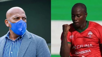 Llueven las críticas a John Jairo Mosquera y el DT de Sporting Cristal sale a defenderlo Llueven las críticas a John Jairo Mosquera y el DT de Sporting Cristal sale a defenderlo