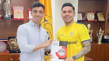 Carmelo Algarañaz fue presentado en el club Ismaily de Egipto Carmelo Algarañaz fue presentado en el club Ismaily de Egipto
