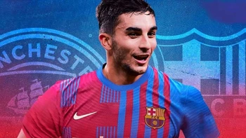 El Barcelona anunció oficialmente la contratación de Ferrán Torres El Barcelona anunció oficialmente la contratación de Ferrán Torres