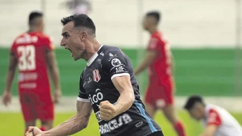 Equipos de la División Profesional con cambios en ataque Equipos de la División Profesional con cambios en ataque